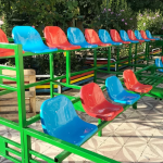 Tribuna spectatori 20 locuri - este soluția perfectă pentru a oferi spectatorilor o experiență plăcută și confortabilă, indiferent de eveniment.